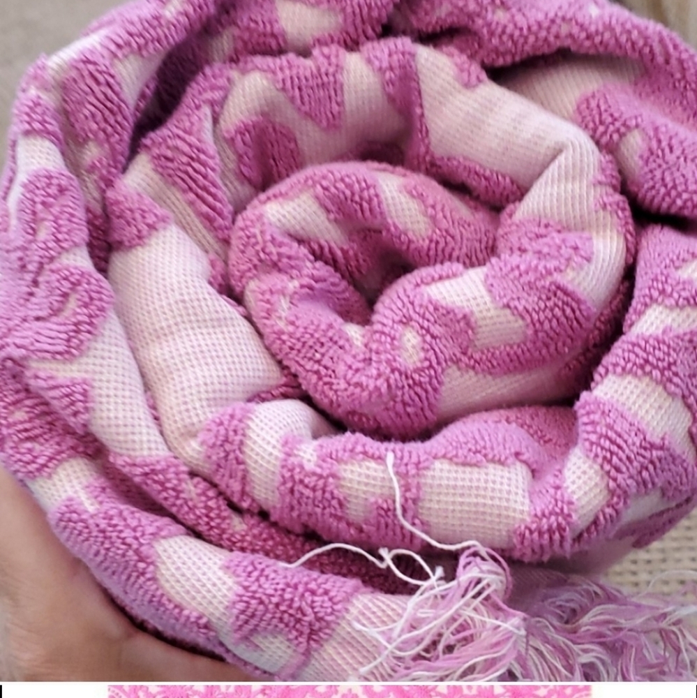 NWT Spell Fuchsia Jasmine Spell towel - Picture 8 of 11
